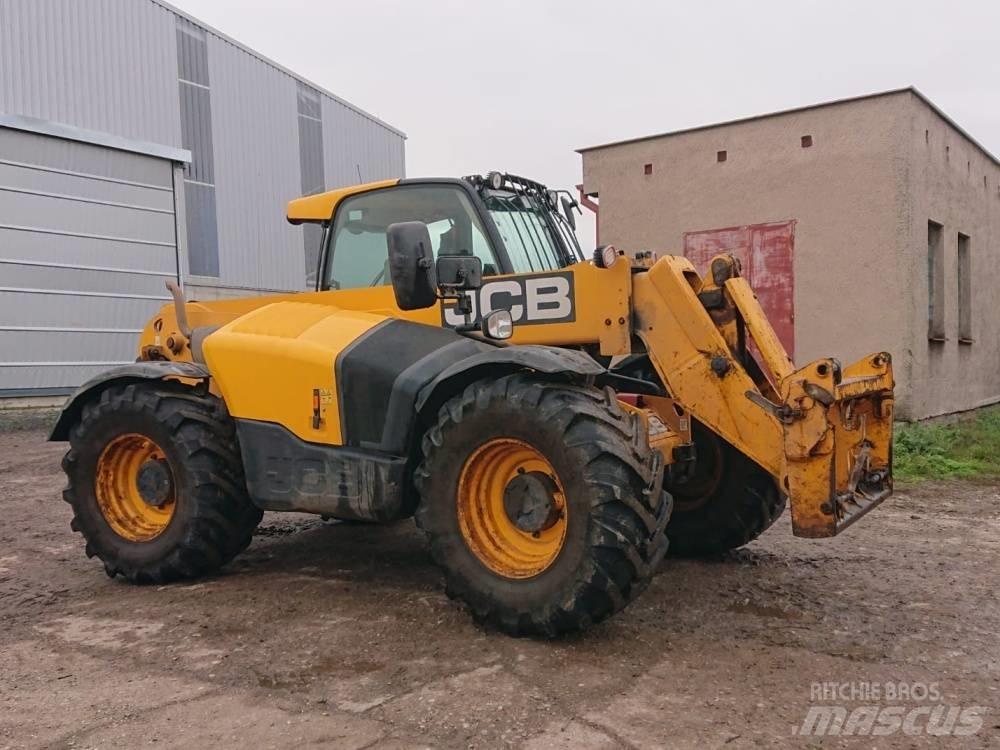 JCB 541-70 Teleskopické nakladače pre poľnohospodárstvo