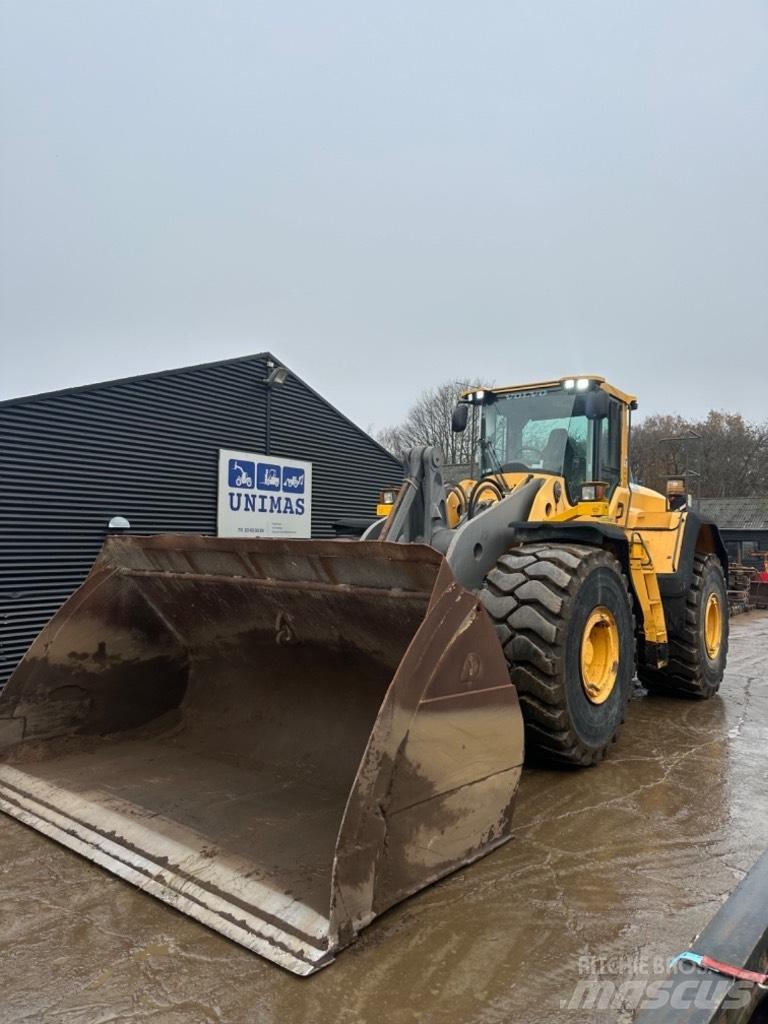 Volvo L 220 G Kolesové nakladače
