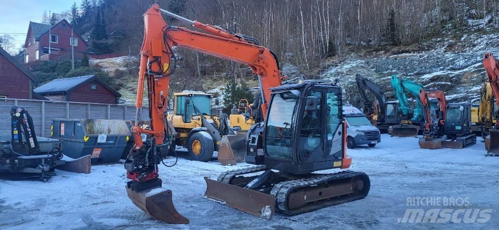 Hitachi ZX 85 US-5 Midi rýpadlá 7 t - 12 t