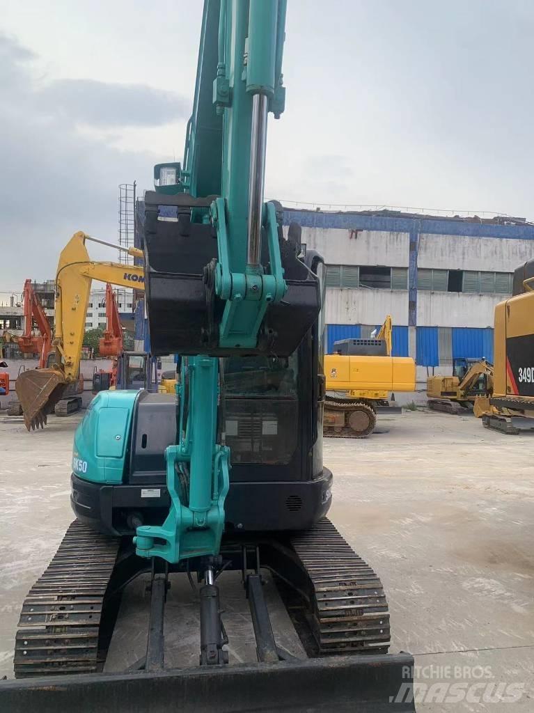 Kobelco 50 Pásové rýpadlá