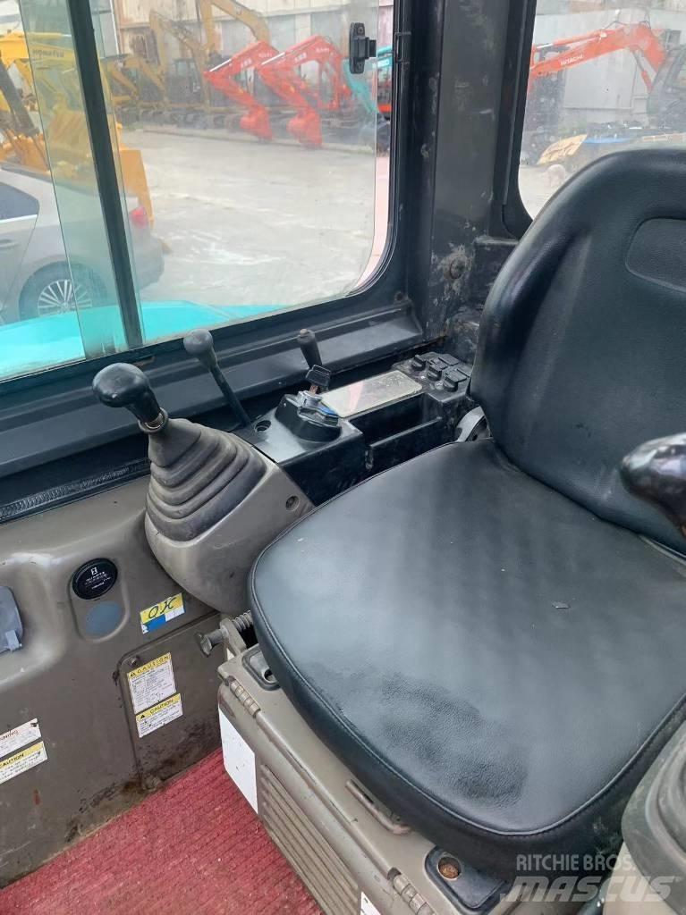 Kobelco 50 Pásové rýpadlá