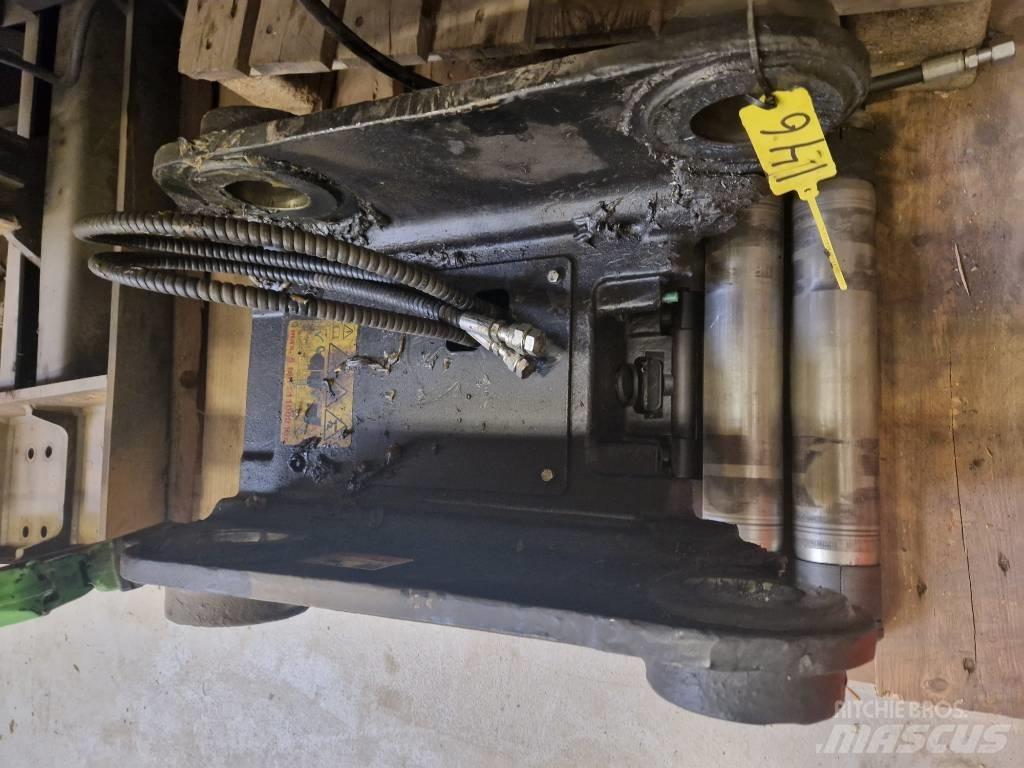 Steelwrist QCS50 Výložníky a lyžice