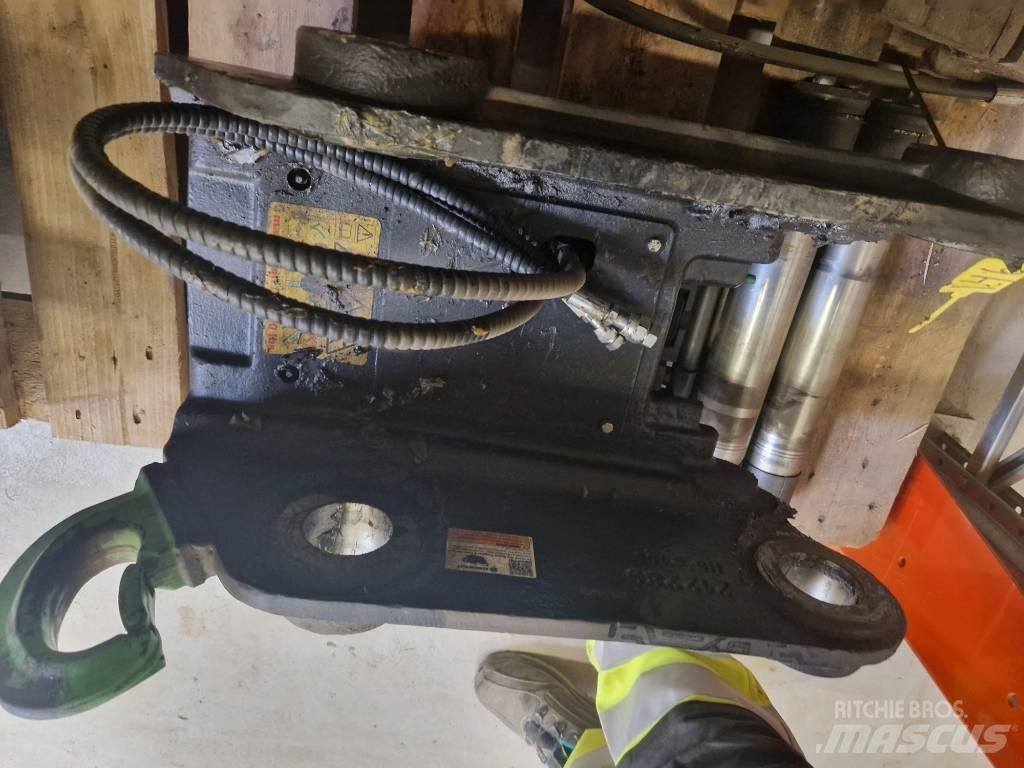 Steelwrist QCS50 Výložníky a lyžice