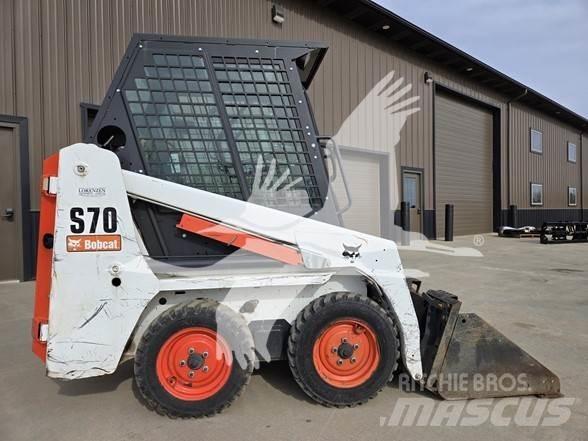 Bobcat S70 Šmykom riadené nakladače