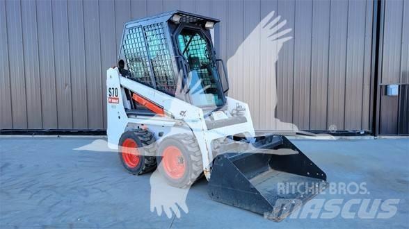 Bobcat S70 Šmykom riadené nakladače
