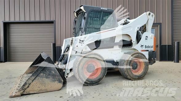 Bobcat S850 Šmykom riadené nakladače
