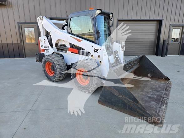 Bobcat S850 Šmykom riadené nakladače