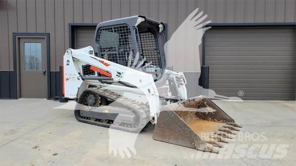 Bobcat T450 Šmykom riadené nakladače