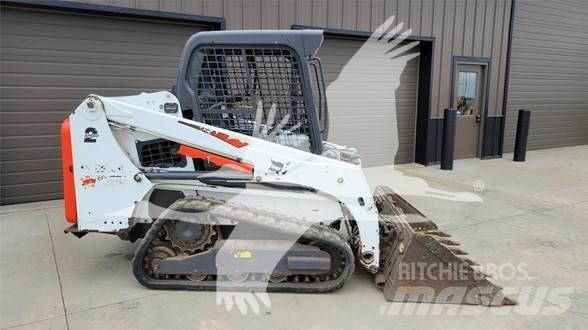 Bobcat T450 Šmykom riadené nakladače