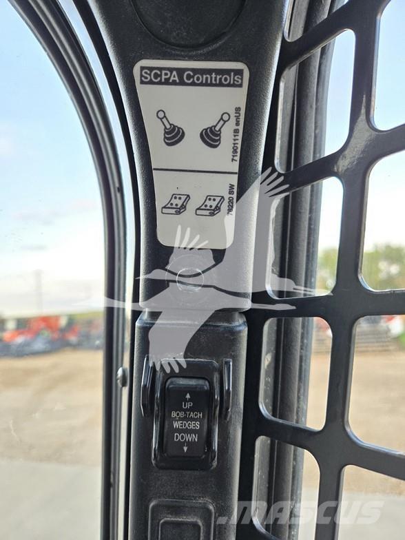 Bobcat T740 Šmykom riadené nakladače