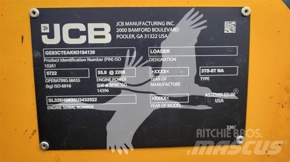 JCB 3TS-8T Šmykom riadené nakladače