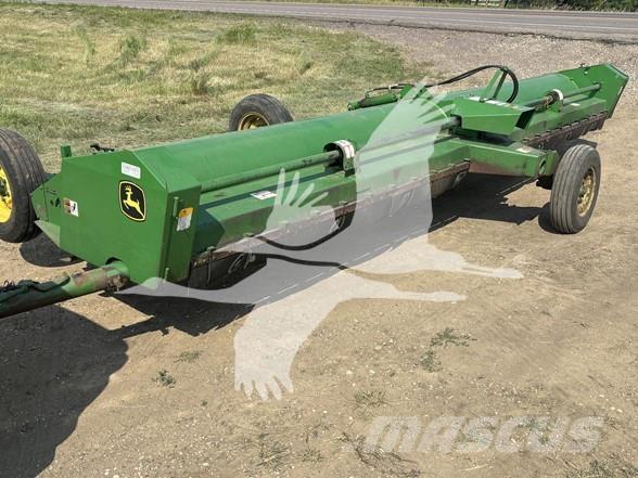 John Deere 120 Žacie stroje