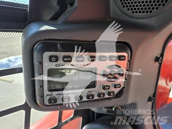 Kubota SSV75 Šmykom riadené nakladače