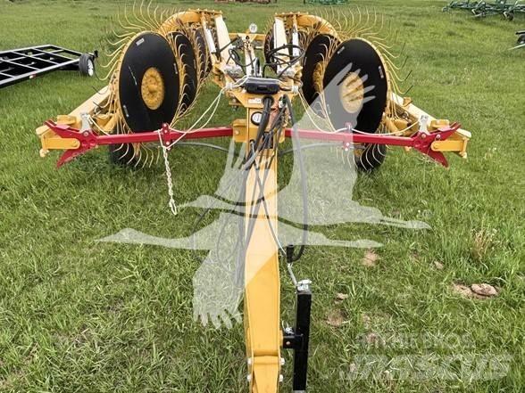 Vermeer VR1428 Obracače a zhrabovače sena
