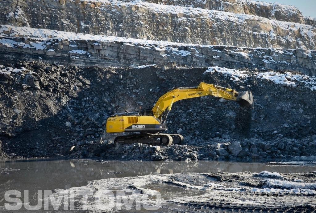 Sumitomo SH360-7 Pásové rýpadlá