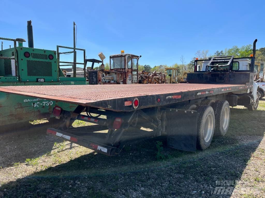 International F 4900 Lanový nosič kontajnerov