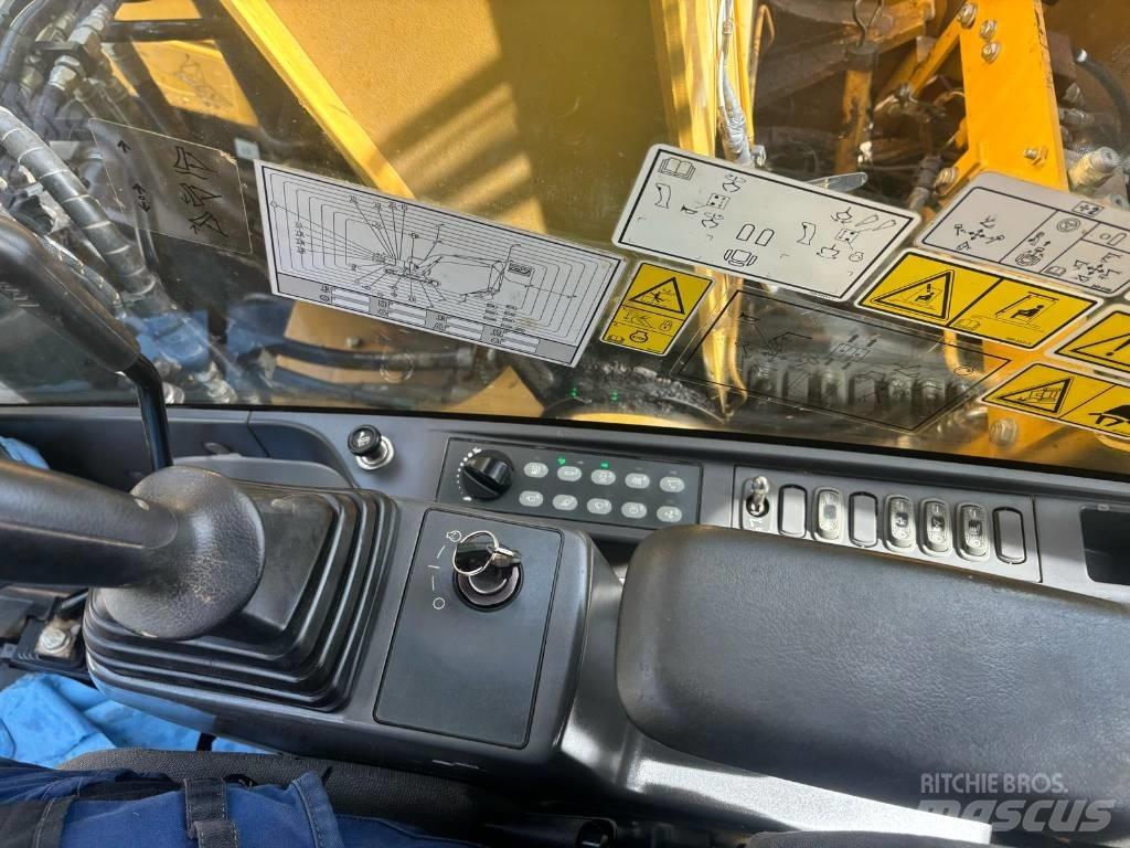 CAT 311 F LRR Pásové rýpadlá