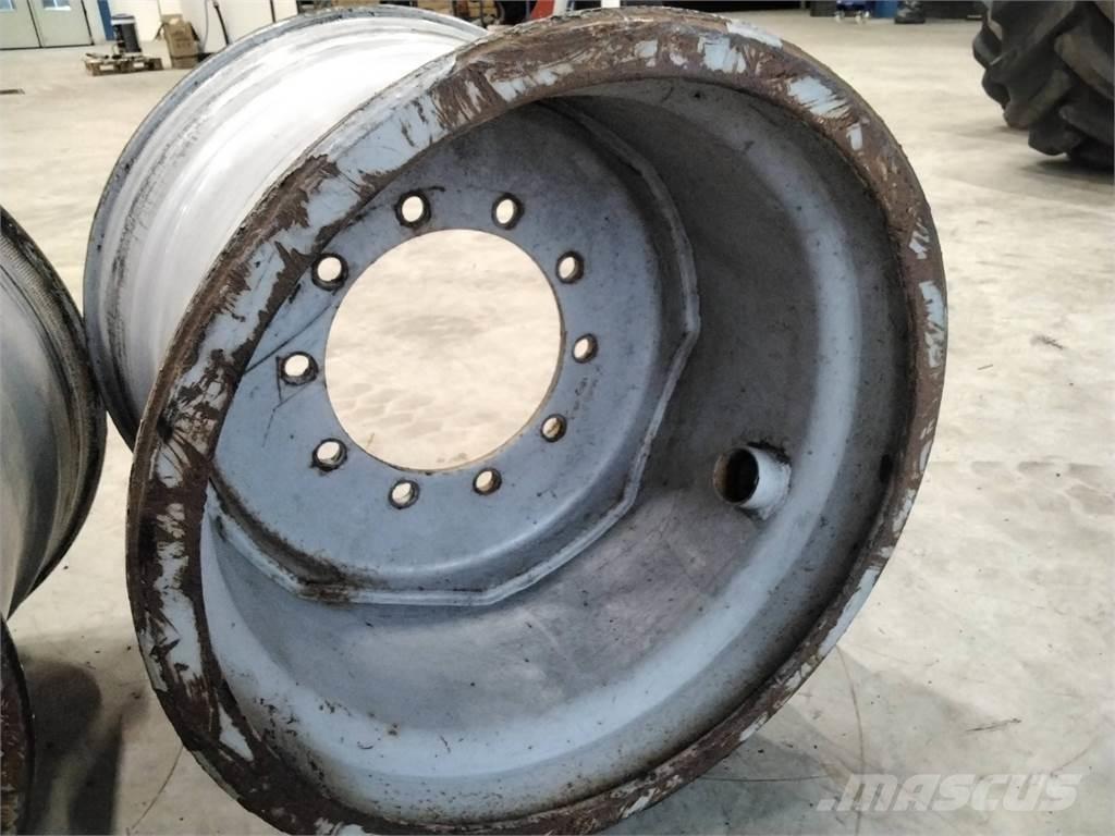 Valmet 890 20x26,5 Pneumatiky, kolesá a ráfiky