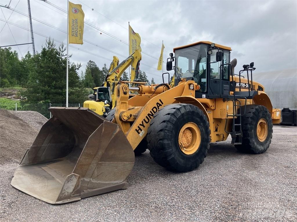 Hyundai HL 770-7 A Kolesové nakladače