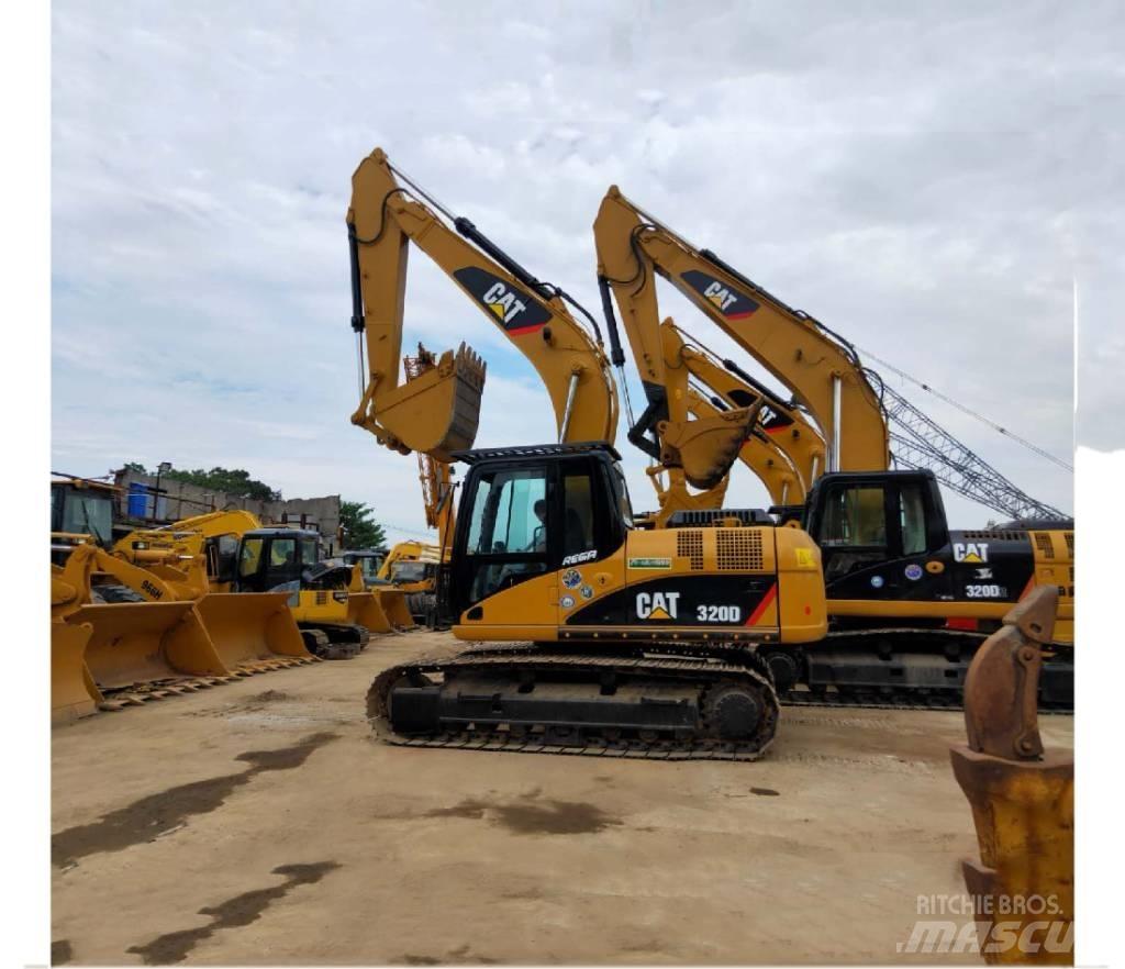 CAT 320D Pásové rýpadlá