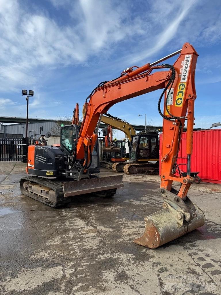 Hitachi ZX 85 US B-6 Midi rýpadlá 7 t - 12 t