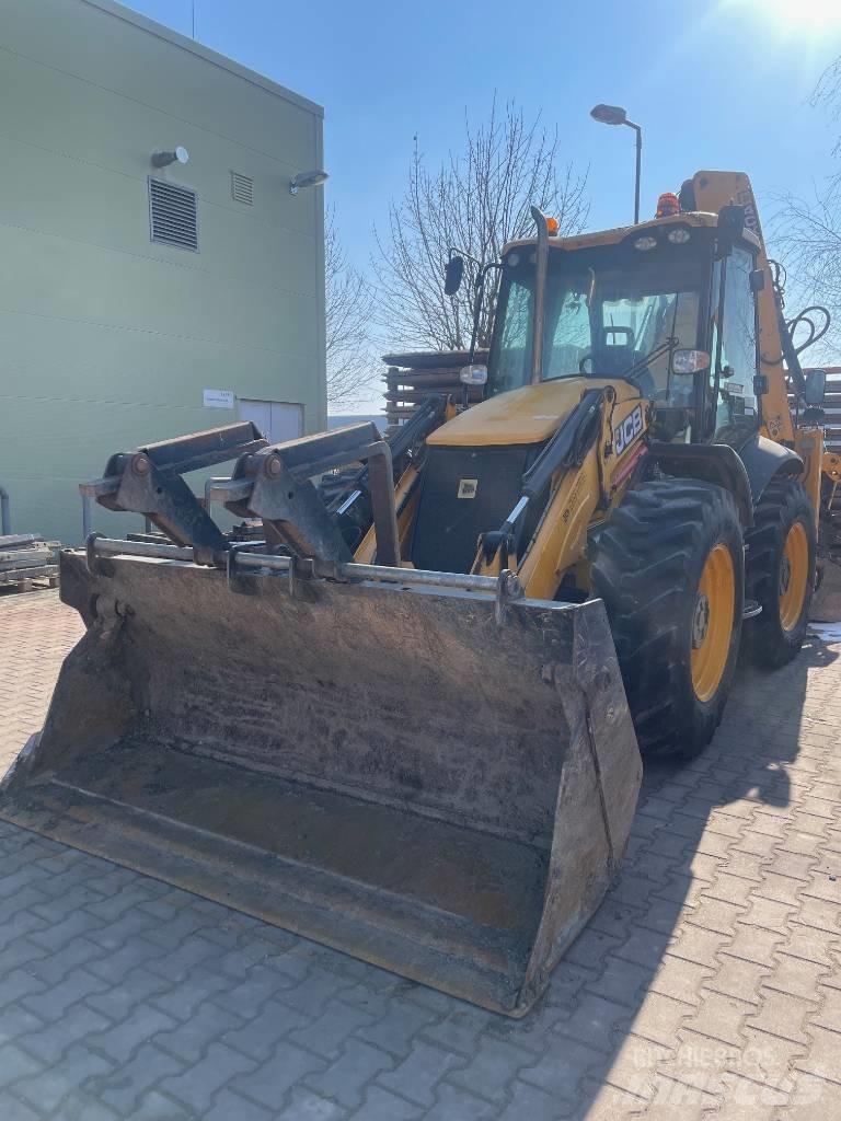 JCB 4 CX Rýpadlo-nakladače