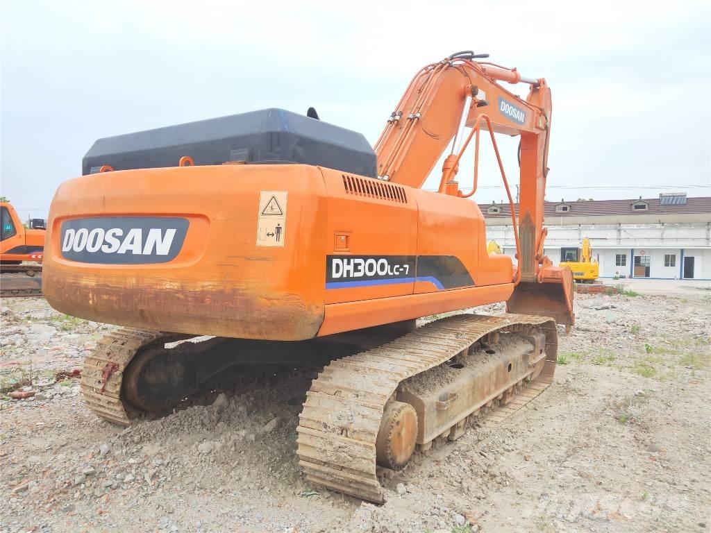 Doosan DH300LC-7 Pásové rýpadlá
