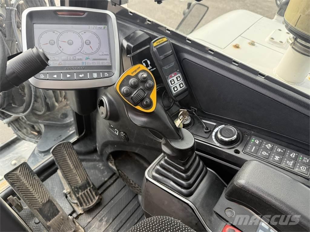 Bobcat E57W Kolesové rýpadlá