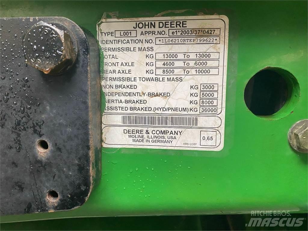 John Deere 6210R Traktory