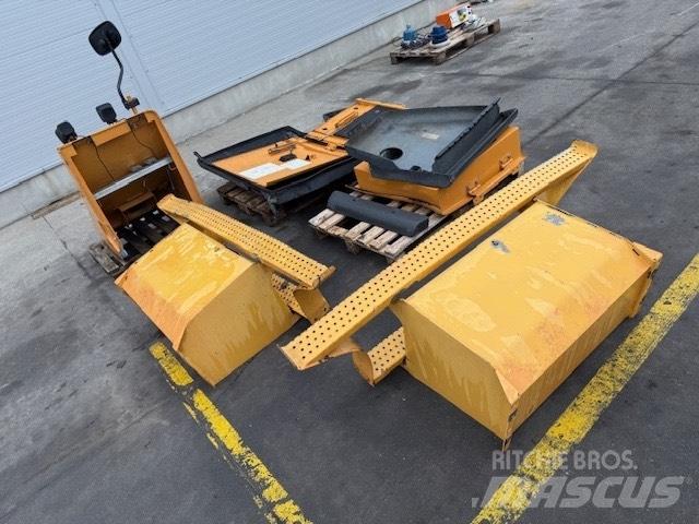 CASE WX 165 BODY Podvozky a zavesenie kolies