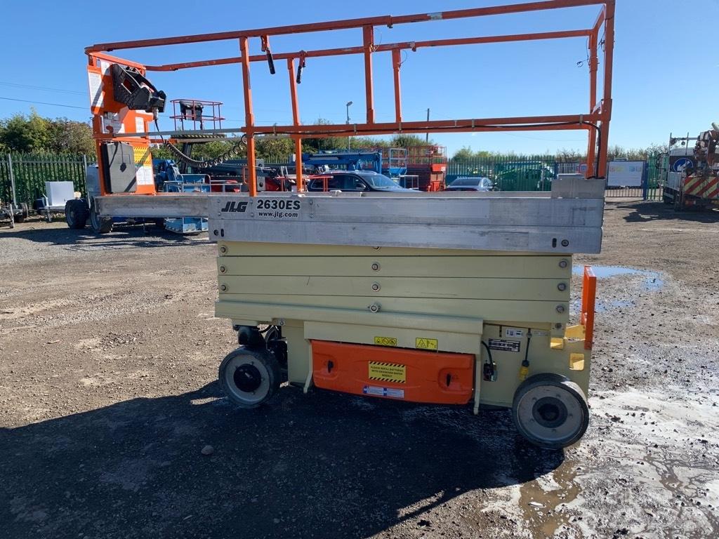 JLG ES2630 Nožnicové zdvíhacie plošiny