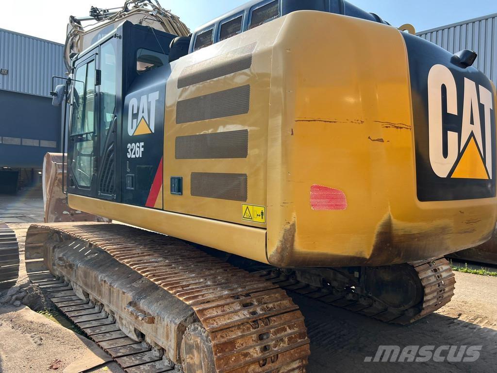 CAT 326FL Pásové rýpadlá