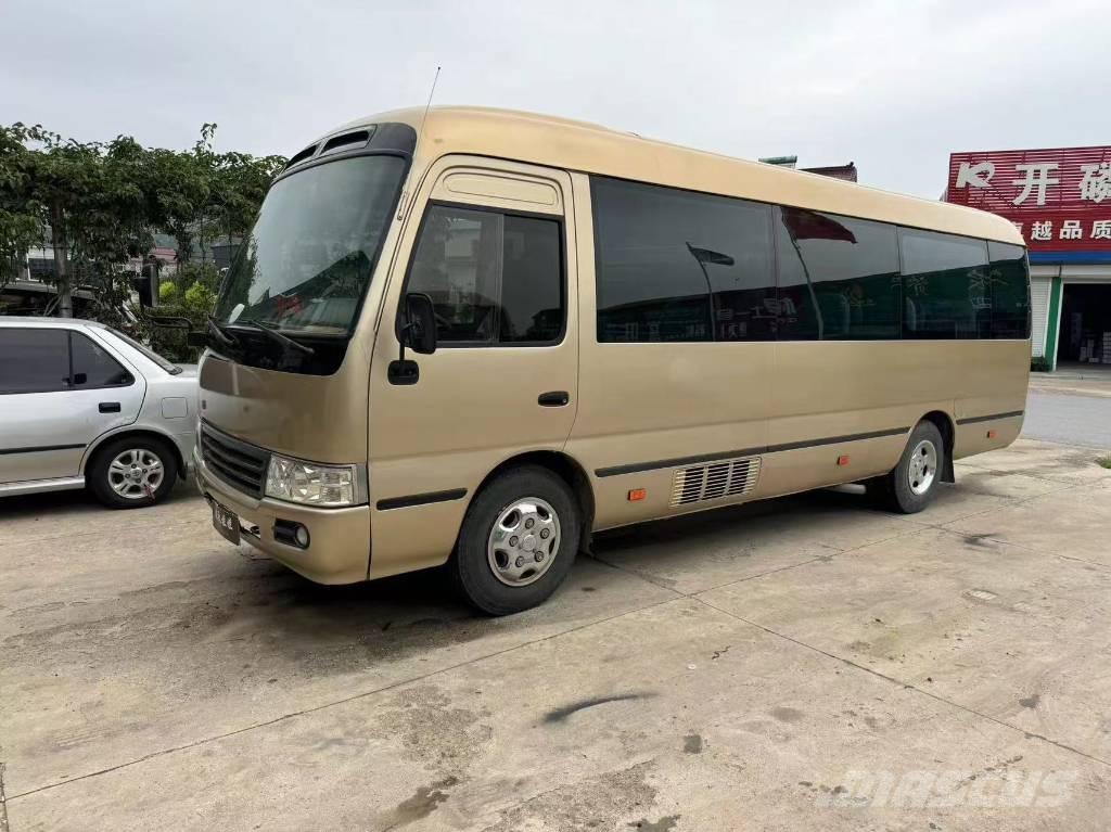 Toyota Coaster Bus Minibusy