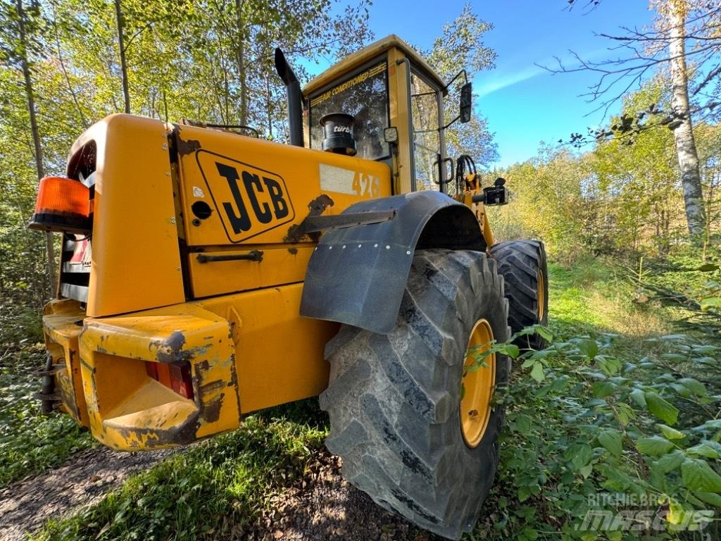 JCB 426 Agri (40 km/h) Kolesové nakladače
