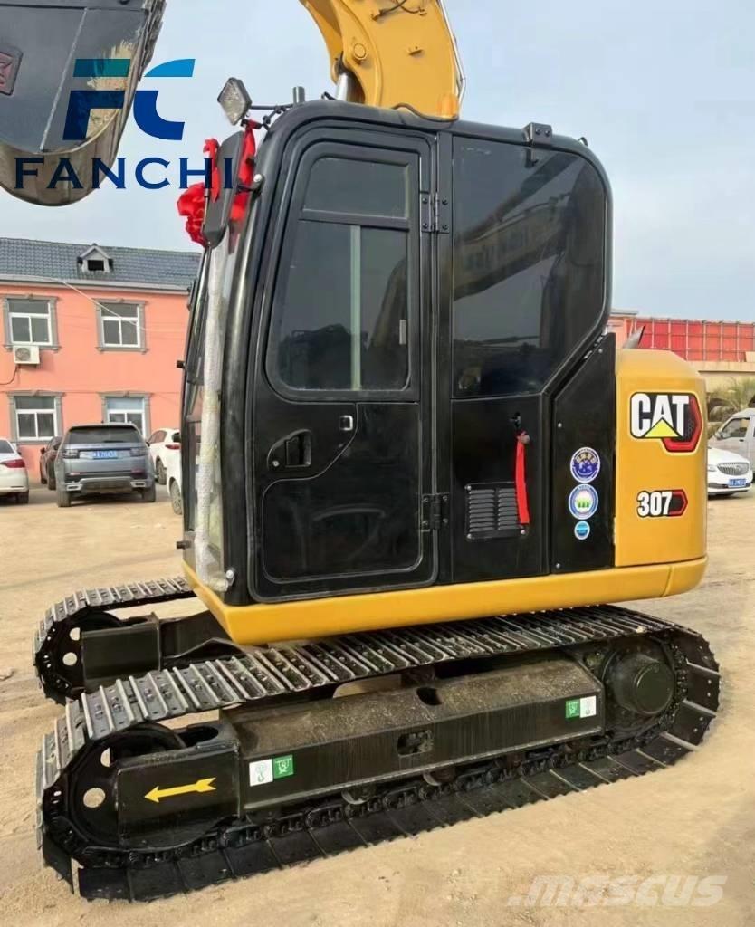 CAT 307 Pásové rýpadlá