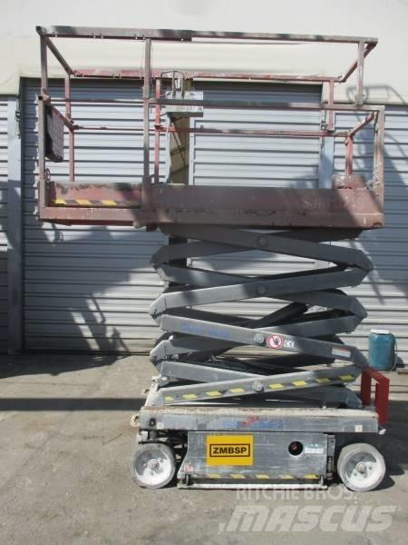 SkyJack SJ III 3219 Nožnicové zdvíhacie plošiny