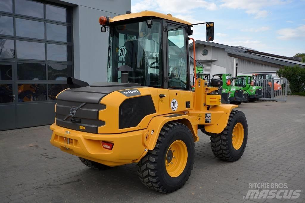 Volvo L 35 H Kolesové nakladače