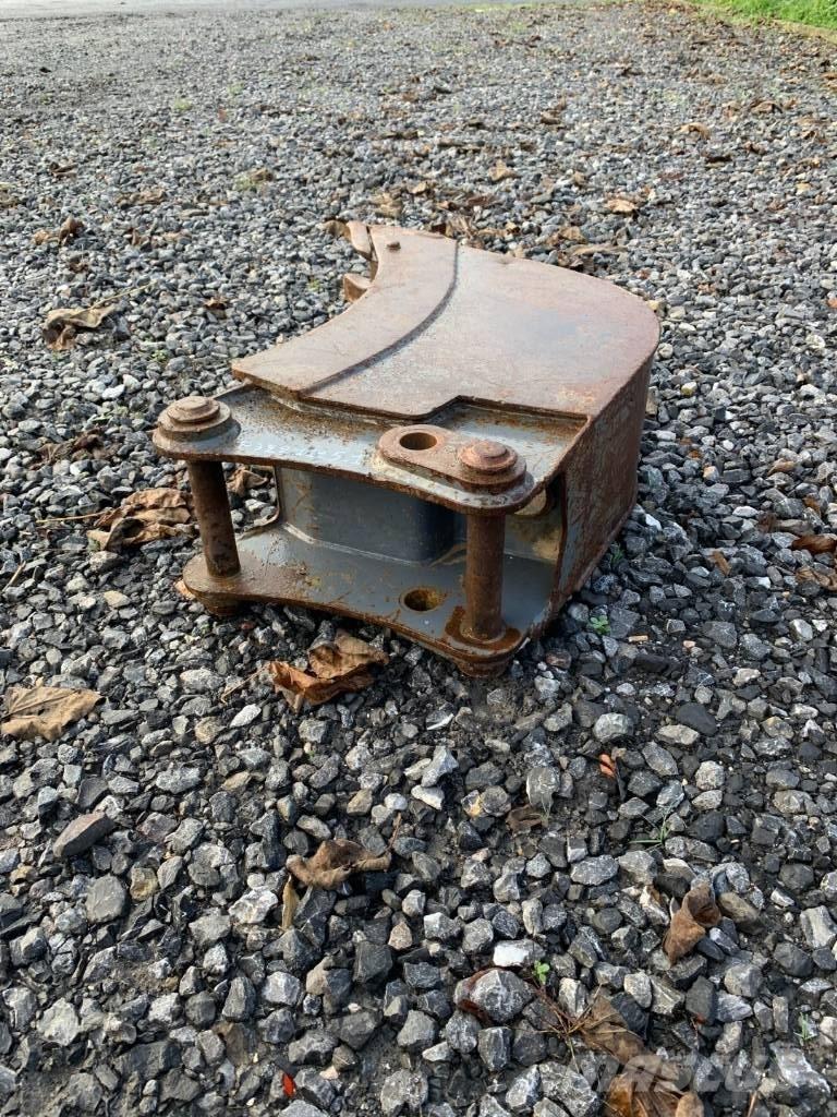 CNH GODET RETRO Ďalšie príslušenstvo a komponenty