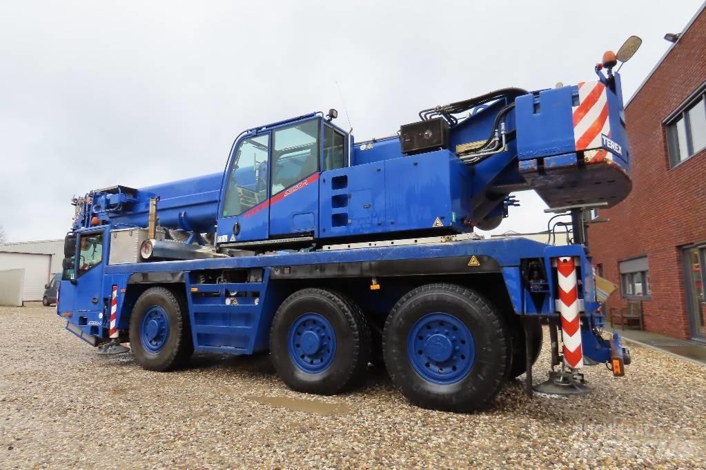 Terex Demag AC 50-1 Univerzálne terénne žeriavy