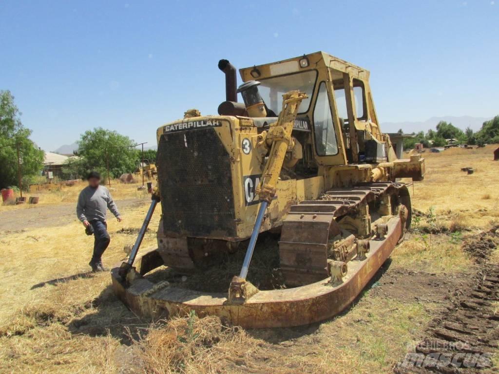 CAT D8K Pásové dozéry