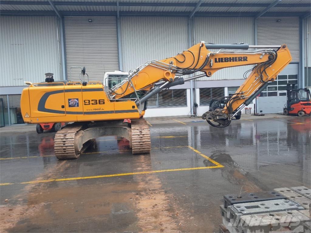 Liebherr R936 Pásové rýpadlá
