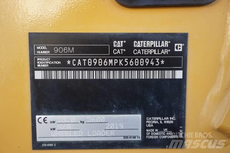 CAT 906 M Kolesové nakladače