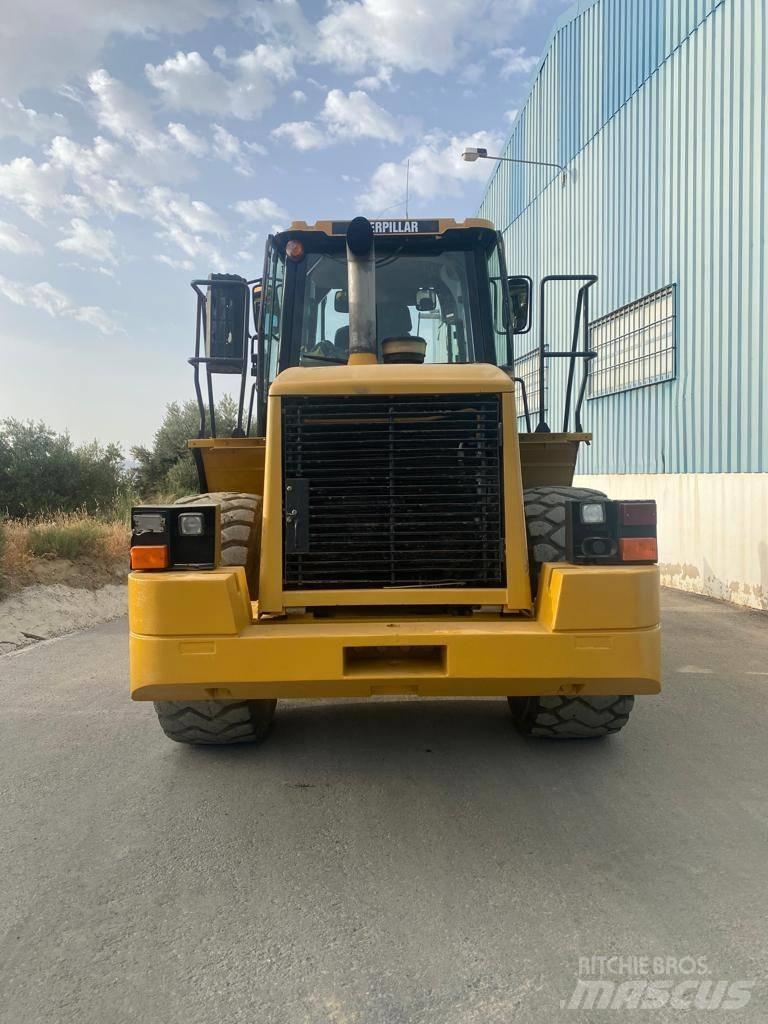 CAT 962 G Kolesové nakladače