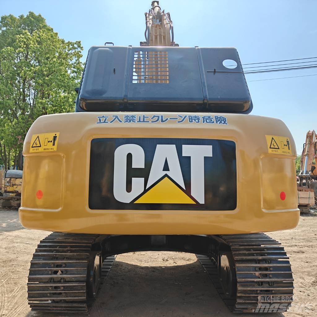 CAT 320D2 Pásové rýpadlá