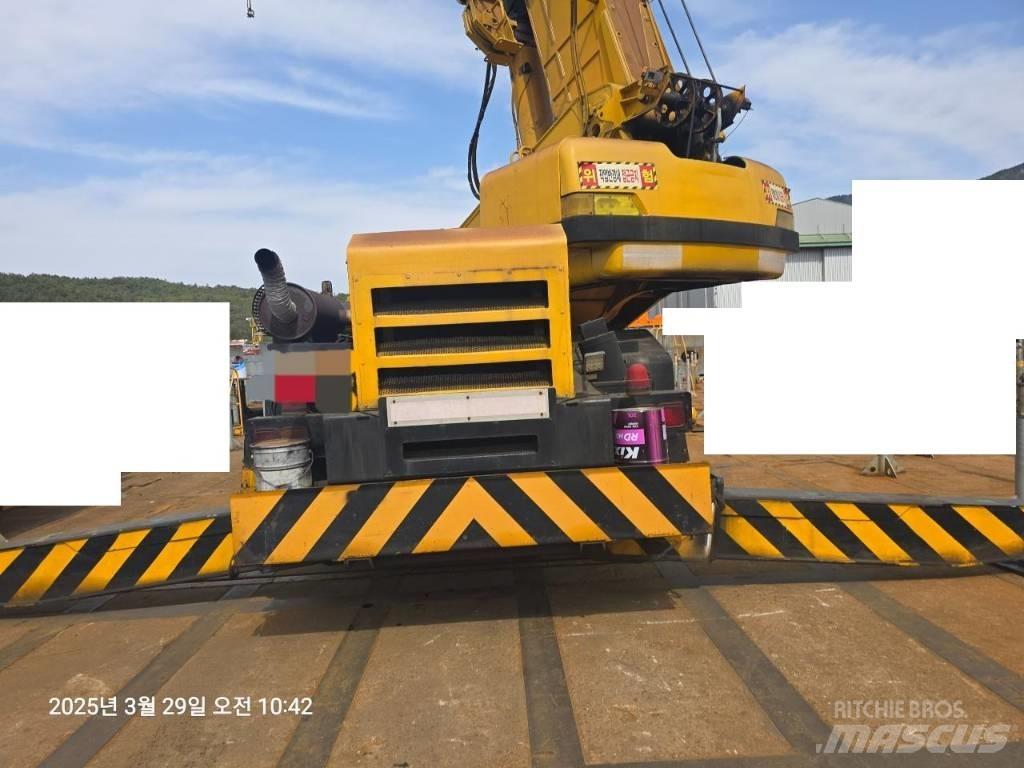 Kobelco RK 450 Žeriavy pre ťažký terén