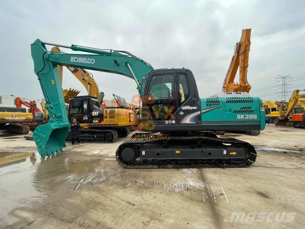 Kobelco SK 200-8 Pásové rýpadlá