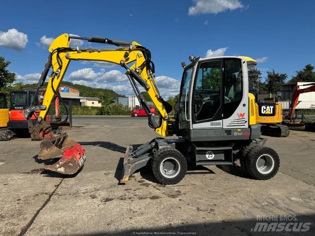 Wacker Neuson EW 65 Kolesové rýpadlá