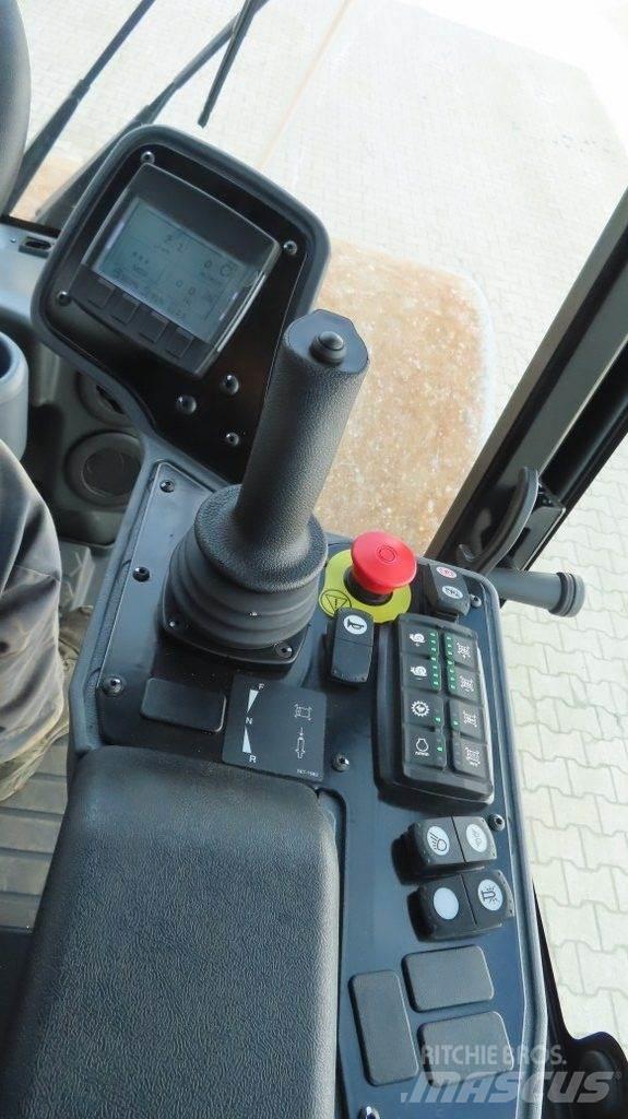 CAT CS 56 B Ťahačové valce