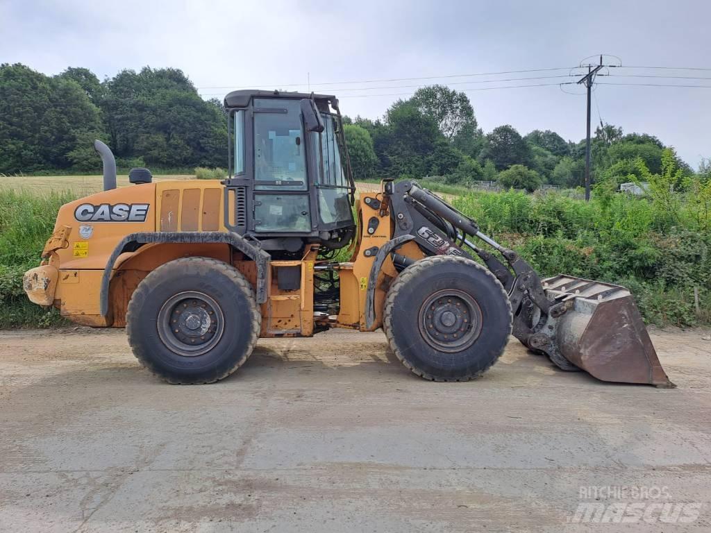 CASE 621 F XT Kolesové nakladače