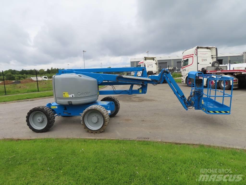 Genie Z 45/25 J Kĺbové plošiny